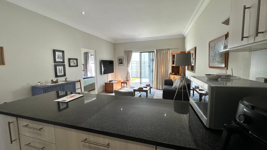 2 Bedroom Property for Sale in Parklands North Western Cape